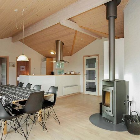 8 Person Holiday Home In Jerup Dış mekan fotoğraf